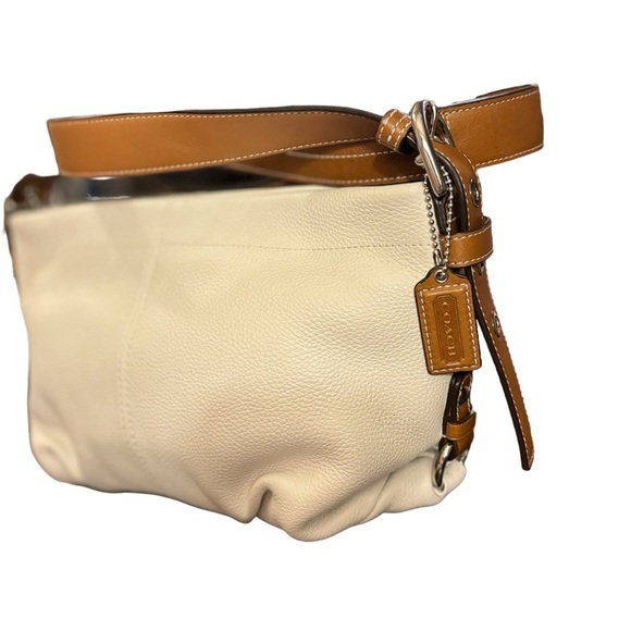 Coach East West Duffel Shoulder Bag M1085-F15065 White Pebbled Leather Purse - Picture 2 of 11